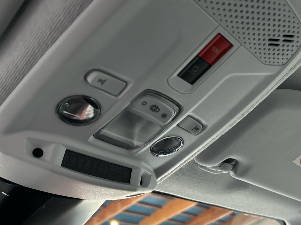 Peugeot 208 PureTech 100 Active 75 kW (100 CV) - foto 18