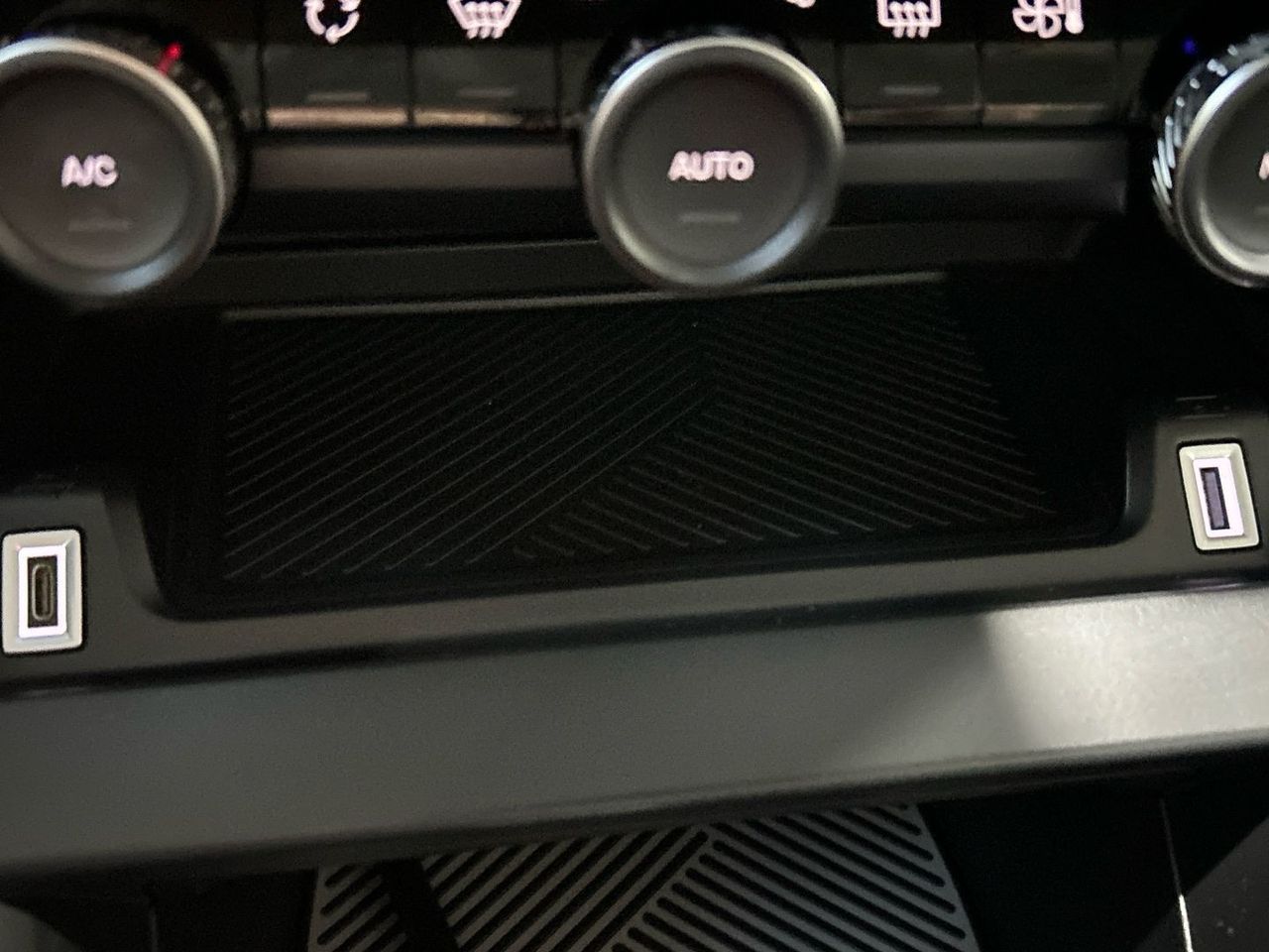 Citroën C4 BlueHDi 130 S&S Feel Pack EAT8 96 kW (130 CV) - foto 44