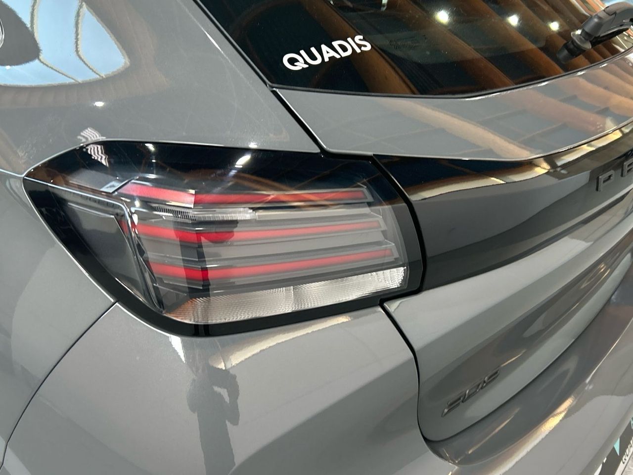 Peugeot 208 PureTech 100 Active 75 kW (100 CV) - foto 17