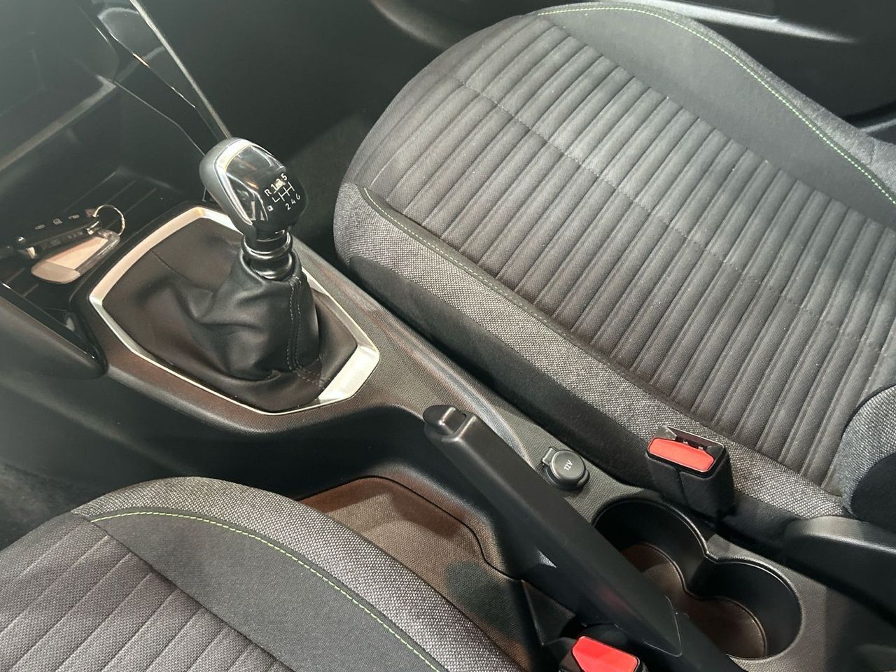 Peugeot 208 PureTech 100 Active 75 kW (100 CV) - foto 14