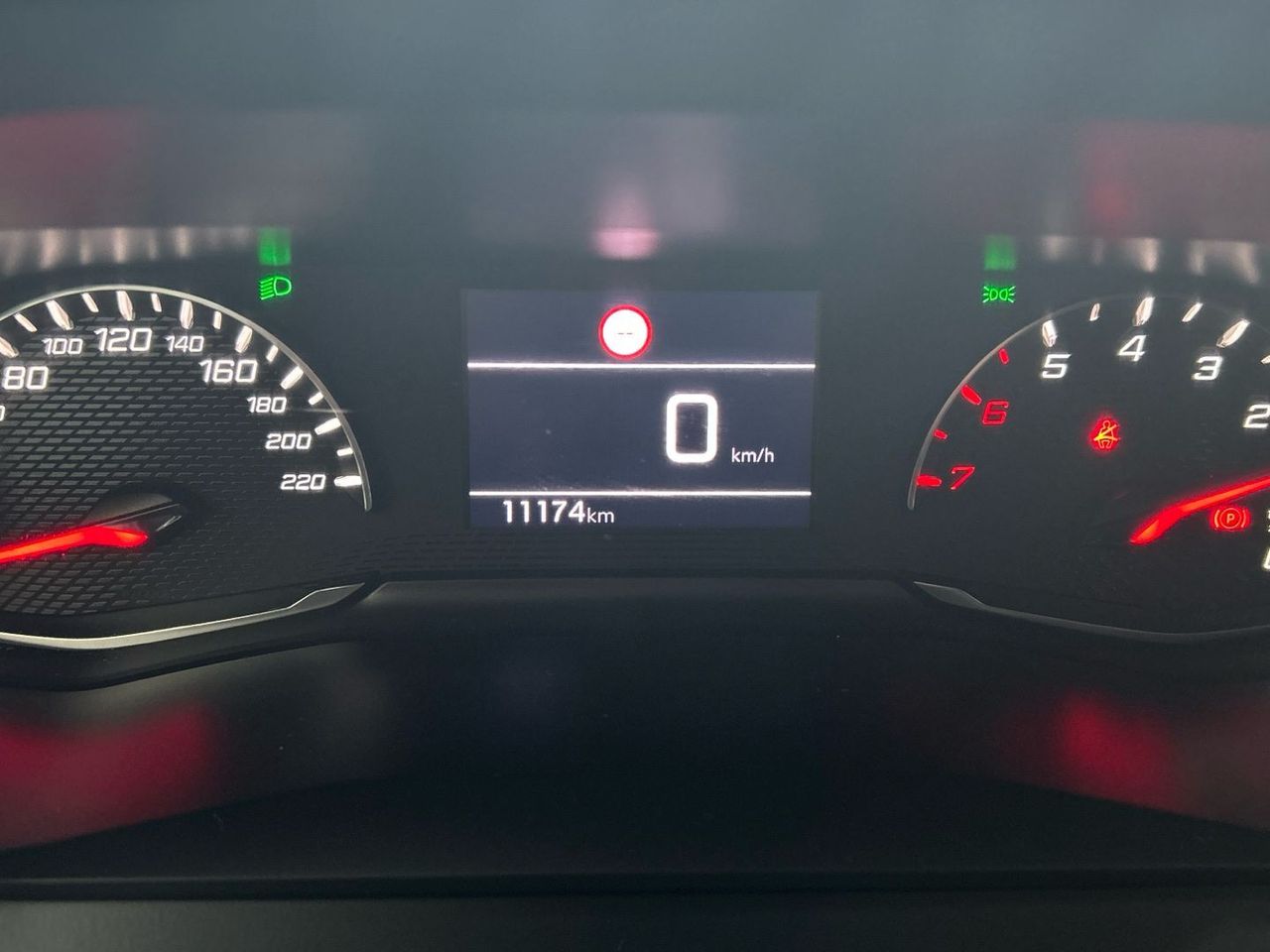 Peugeot 208 PureTech 100 Active 75 kW (100 CV) - foto 10