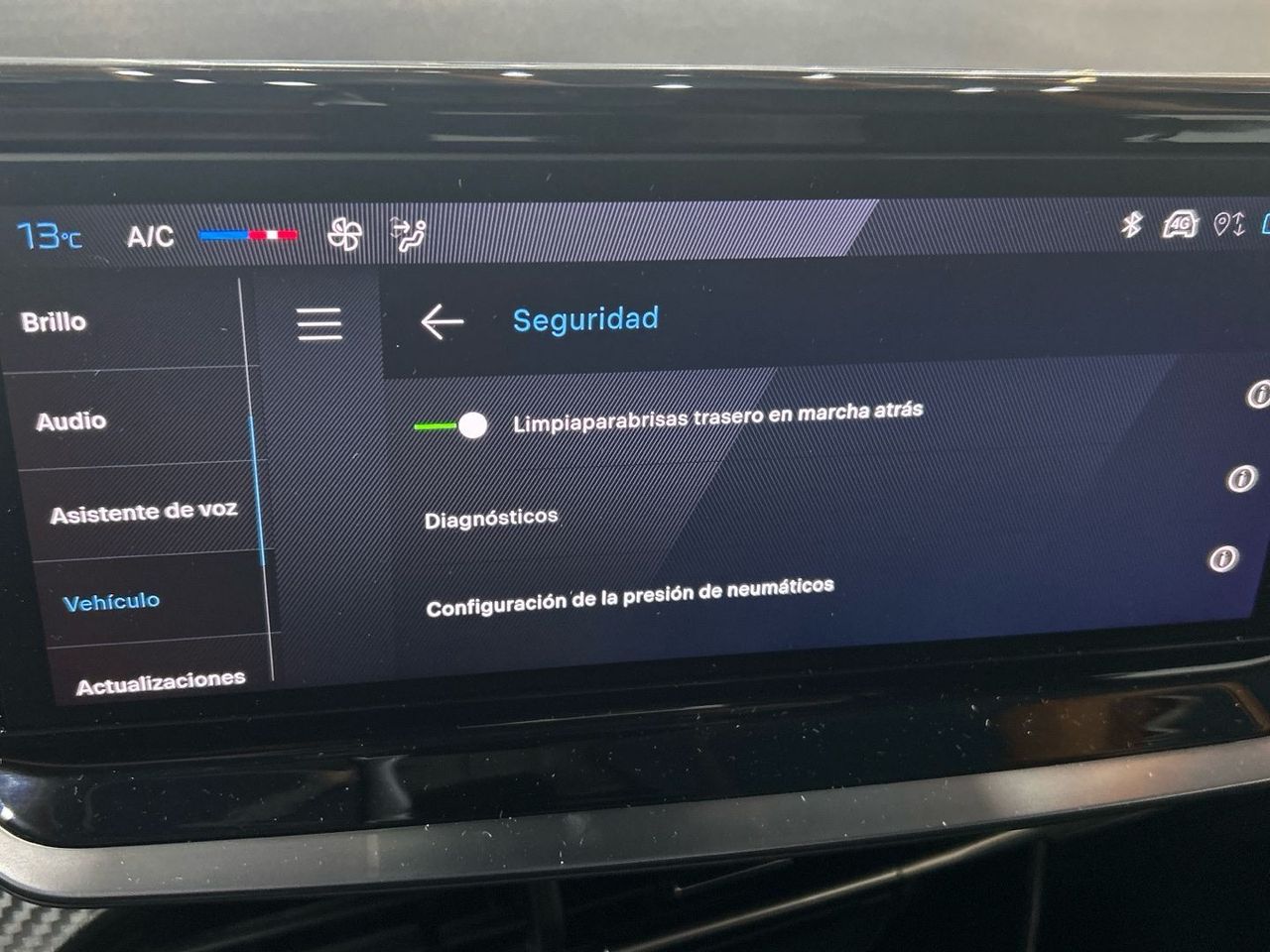 Peugeot 208 PureTech 100 Active 75 kW (100 CV) - foto 45