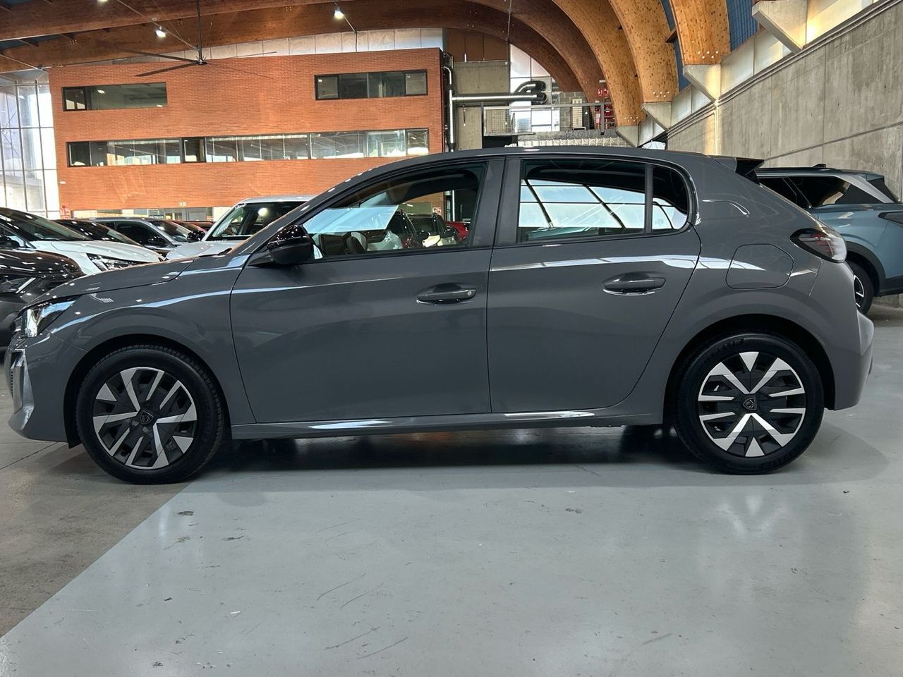 Peugeot 208 PureTech 100 Active 75 kW (100 CV) - foto 26