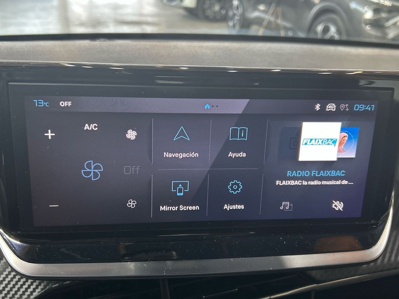 Peugeot 208 PureTech 100 Active 75 kW (100 CV) - foto 39