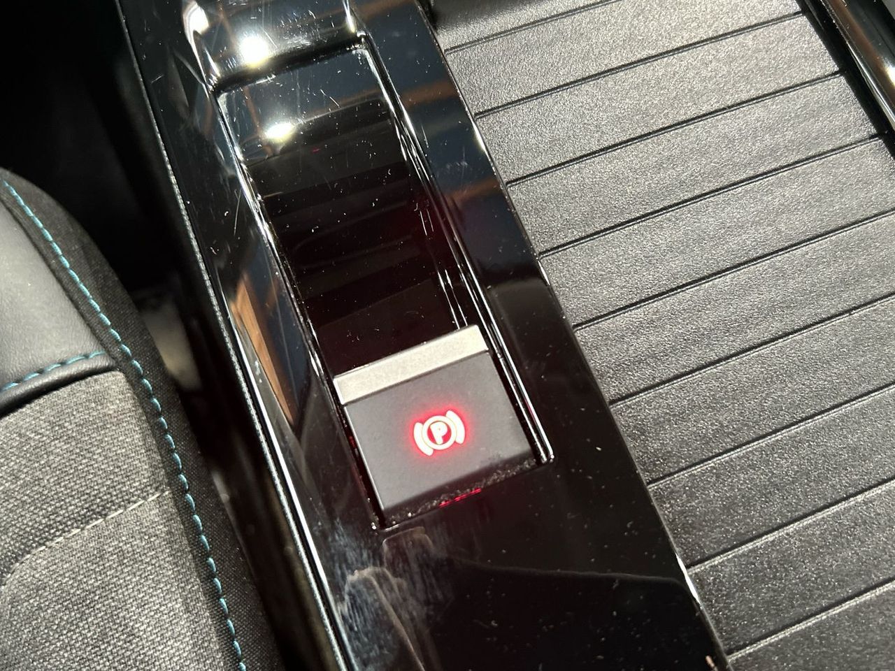 Citroën C4 PureTech 130 S&S 6v Feel Pack EAT8 96 kW (130 CV) - foto 37