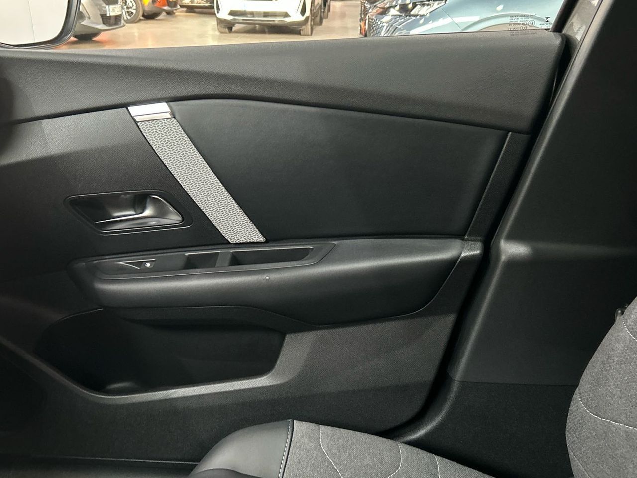 Citroën C4 PureTech 130 S&S 6v Feel Pack EAT8 96 kW (130 CV) - foto 53