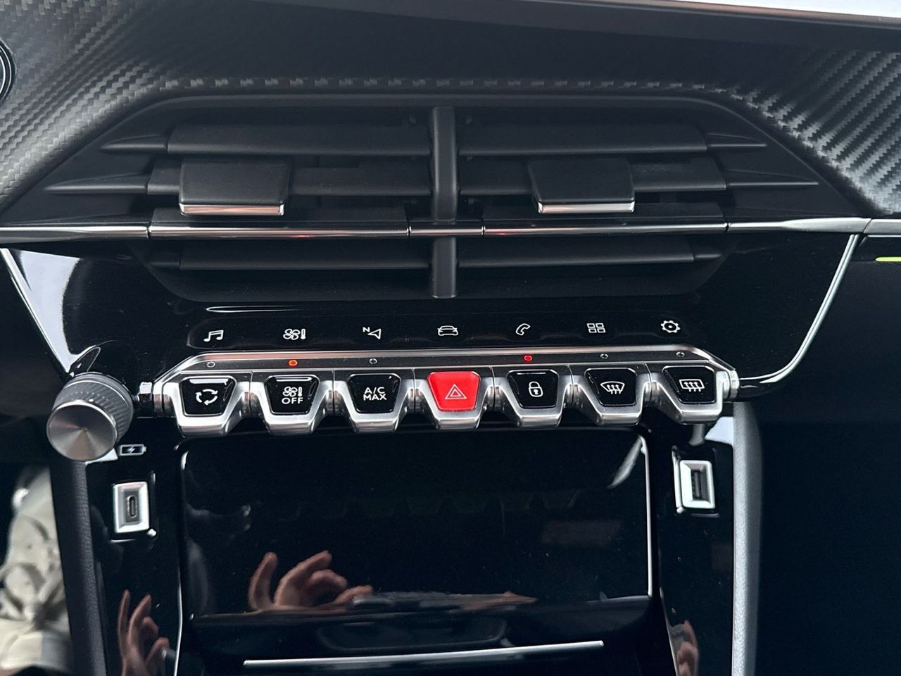 Peugeot 2008 PureTech 130 S&S GT 96 kW (130 CV) - foto 35