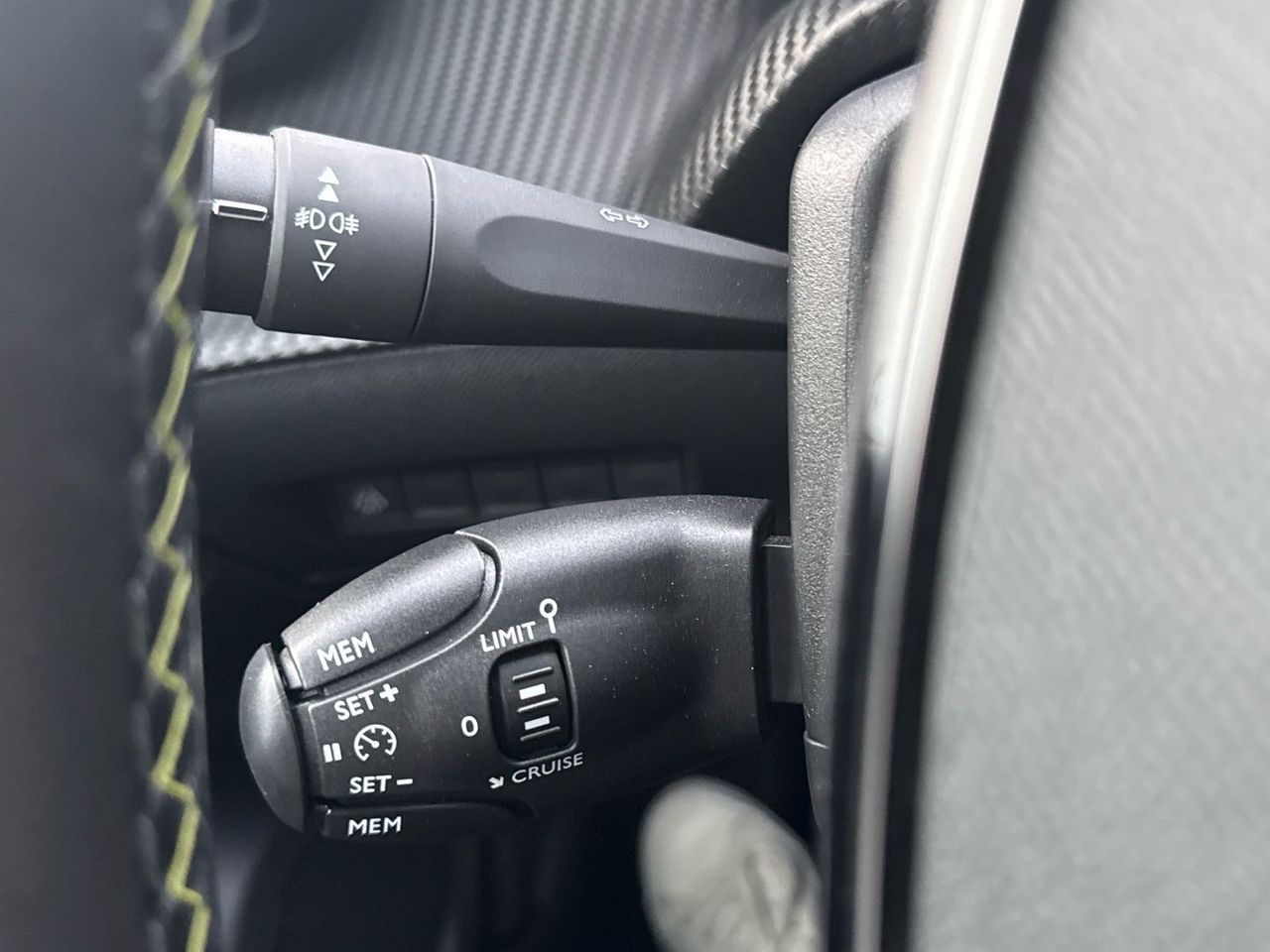 Peugeot 2008 PureTech 130 S&S GT 96 kW (130 CV) - foto 25