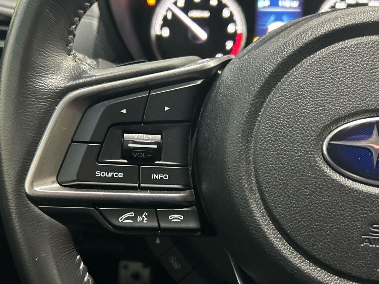 Subaru Forester 2.0i Hybrid Sport Plus CVT 110 kW (150 CV) - foto 20