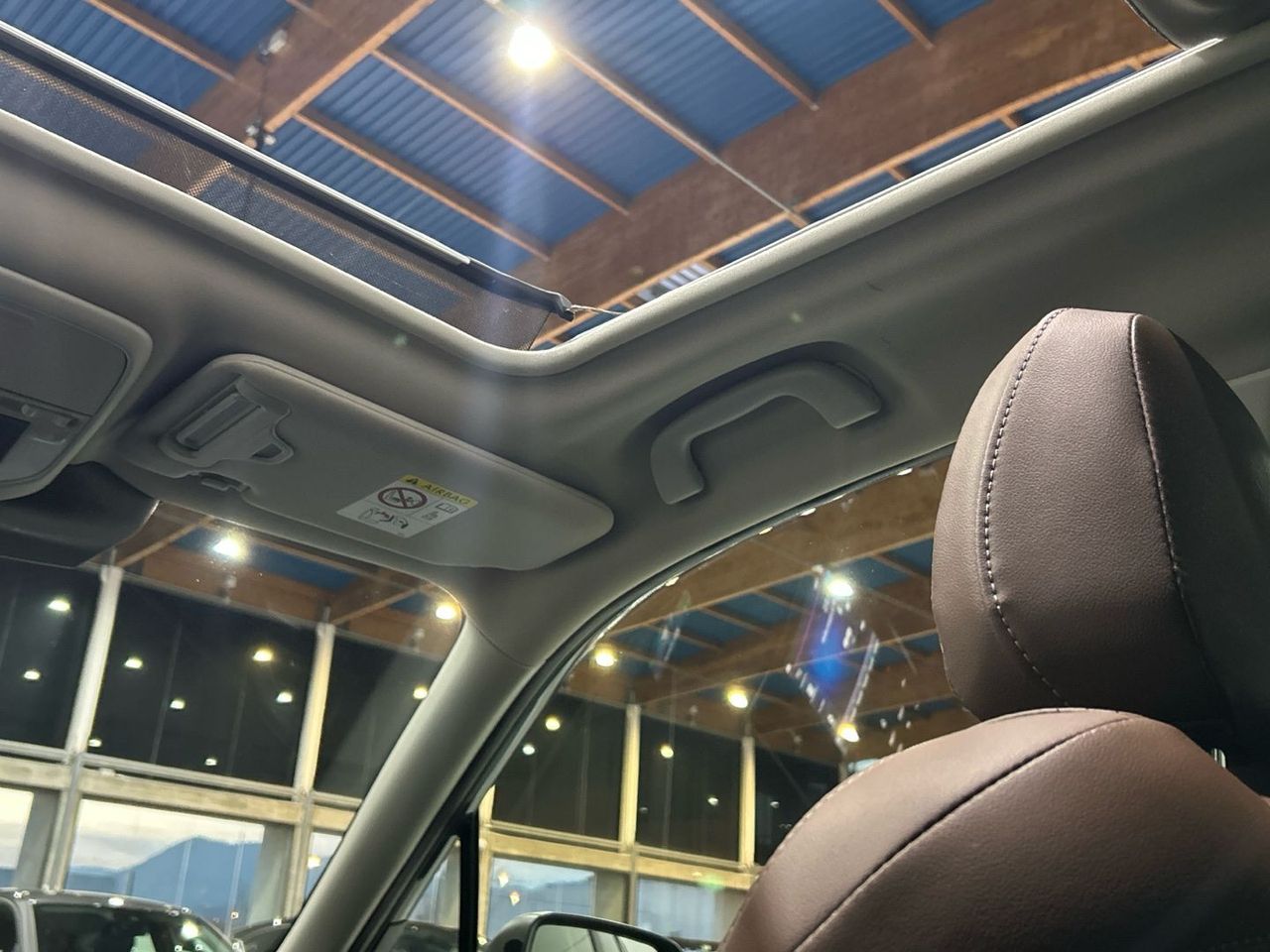 Subaru Forester 2.0i Hybrid Sport Plus CVT 110 kW (150 CV) - foto 56