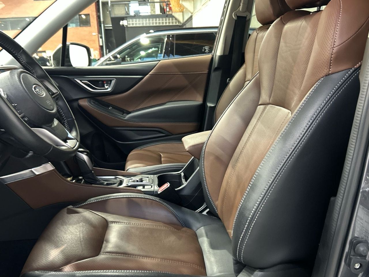 Subaru Forester 2.0i Hybrid Sport Plus CVT 110 kW (150 CV) - foto 11