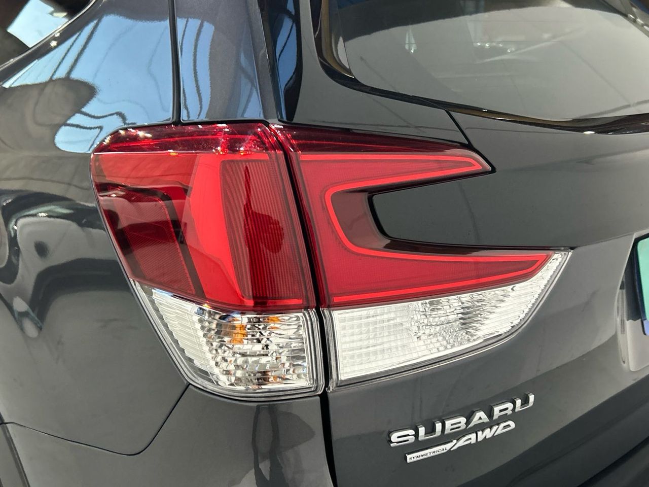 Subaru Forester 2.0i Hybrid Sport Plus CVT 110 kW (150 CV) - foto 17