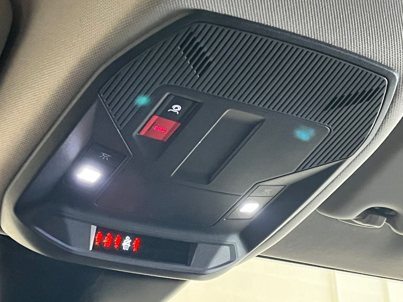 Citroën C5 X Hybrid 180 Shine e-EAT8 132 kW (180 CV) - foto 18