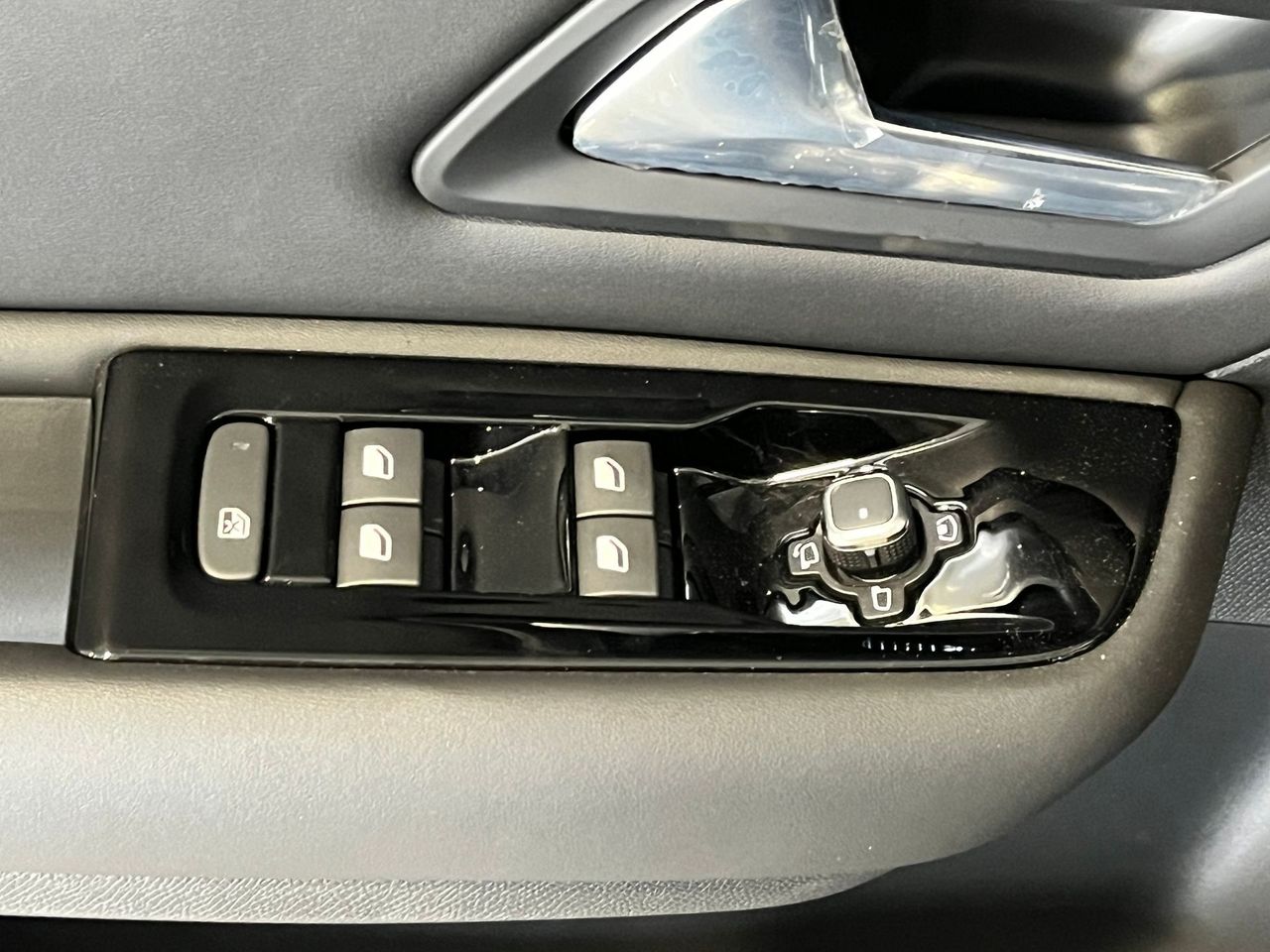 Citroën C5 X Hybrid 180 Shine e-EAT8 132 kW (180 CV) - foto 21