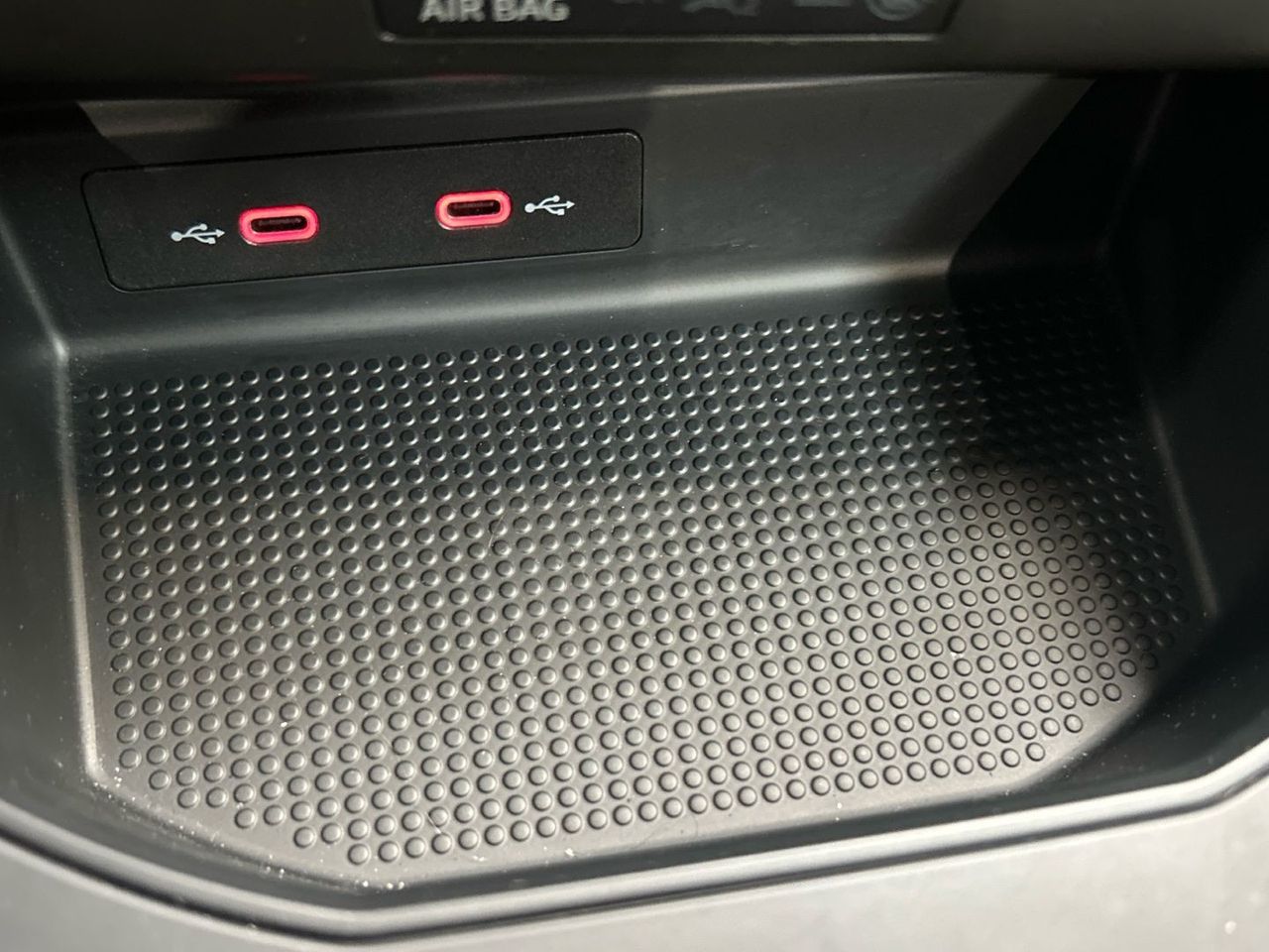 Seat Arona 1.0 TGI S&S Reference XM 66 kW (90 CV) - foto 39