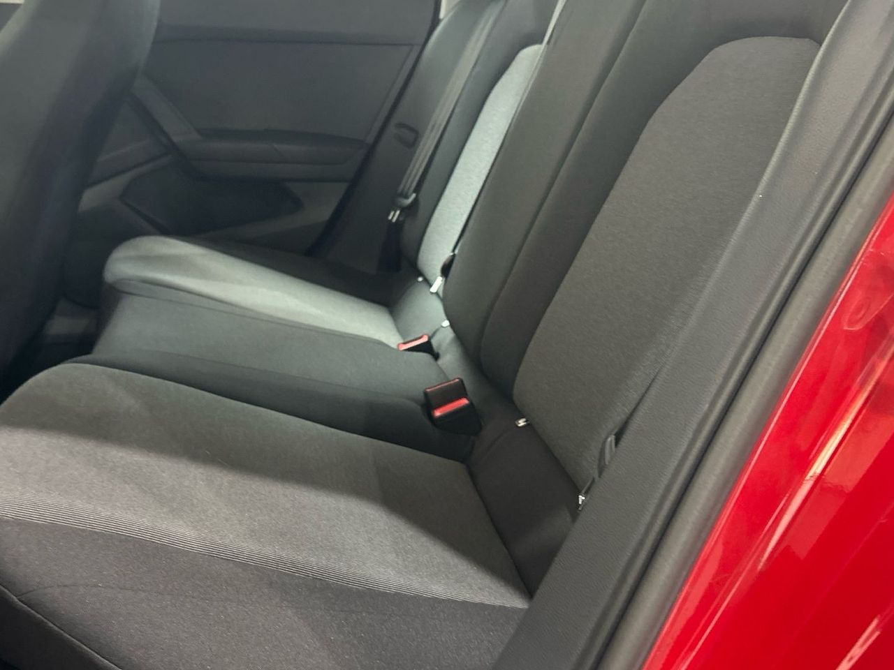 Seat Arona 1.0 TGI S&S Reference XM 66 kW (90 CV) - foto 12