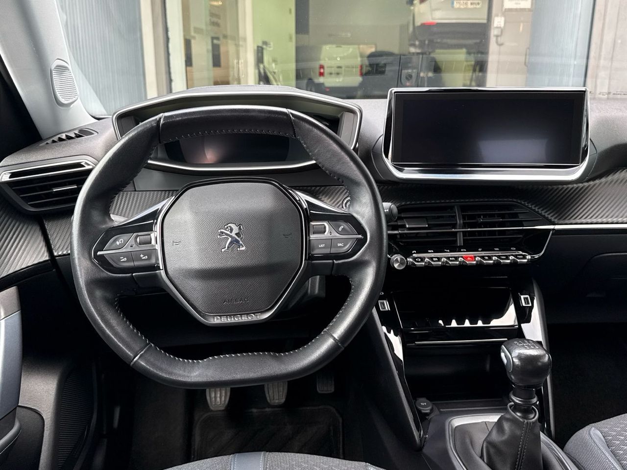 Peugeot 2008 PureTech 130 S&S Allure 96 kW (130 CV) - foto 8