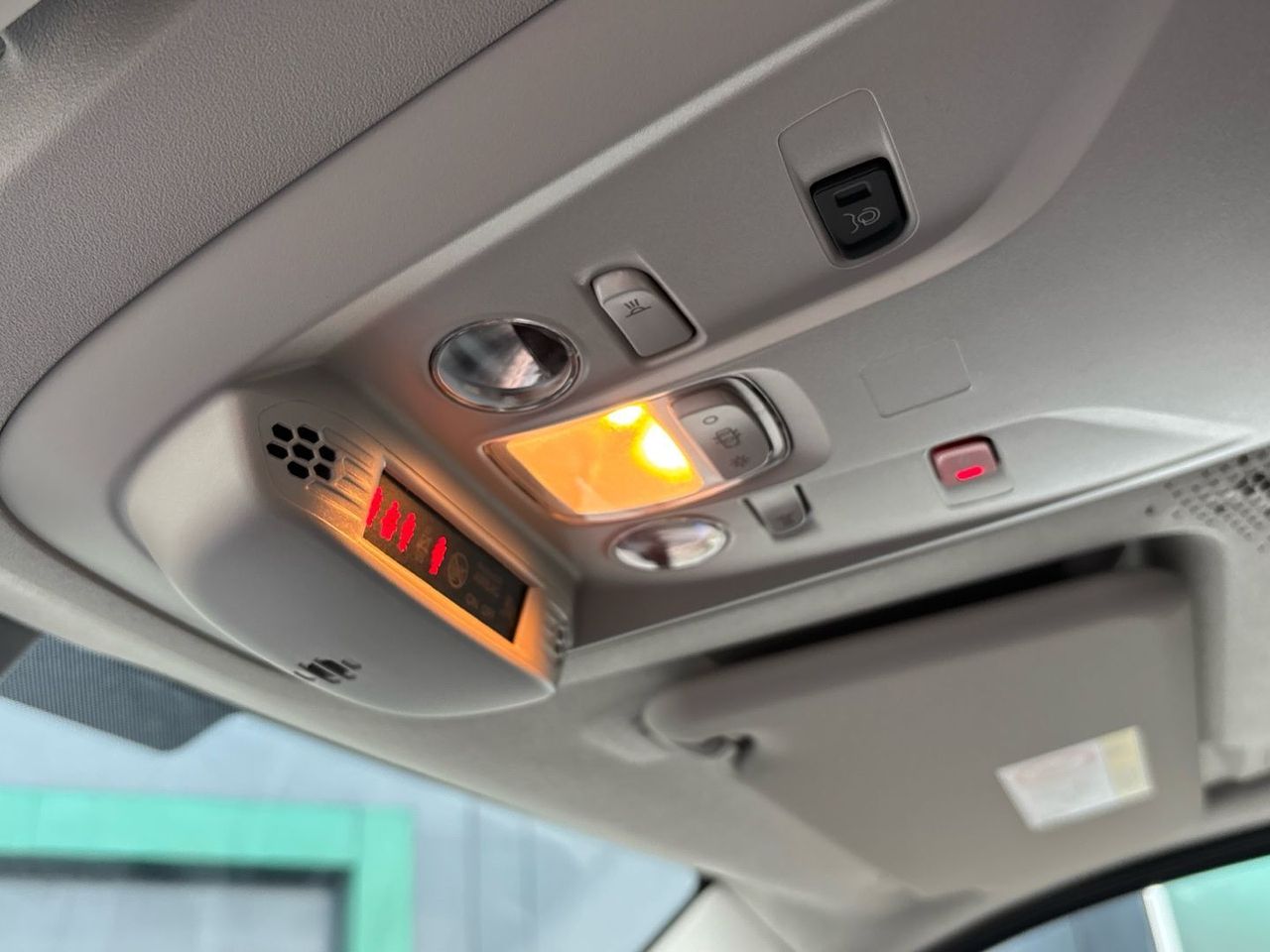 Peugeot Rifter BlueHDi 130 S&S GT Standard Auto 96 kW (130 C - foto 18