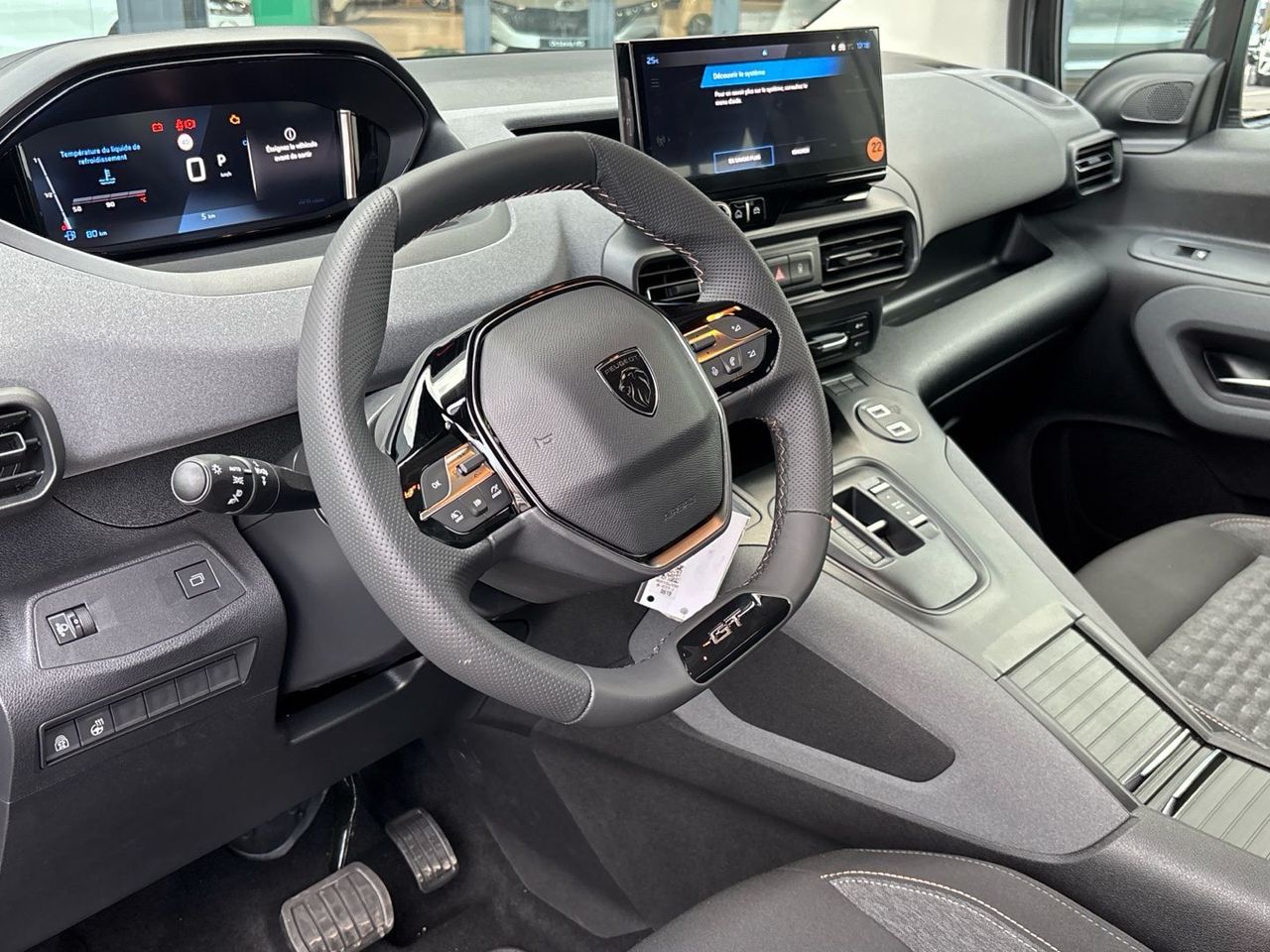 Peugeot Rifter BlueHDi 130 S&S GT Standard Auto 96 kW (130 C - foto 21