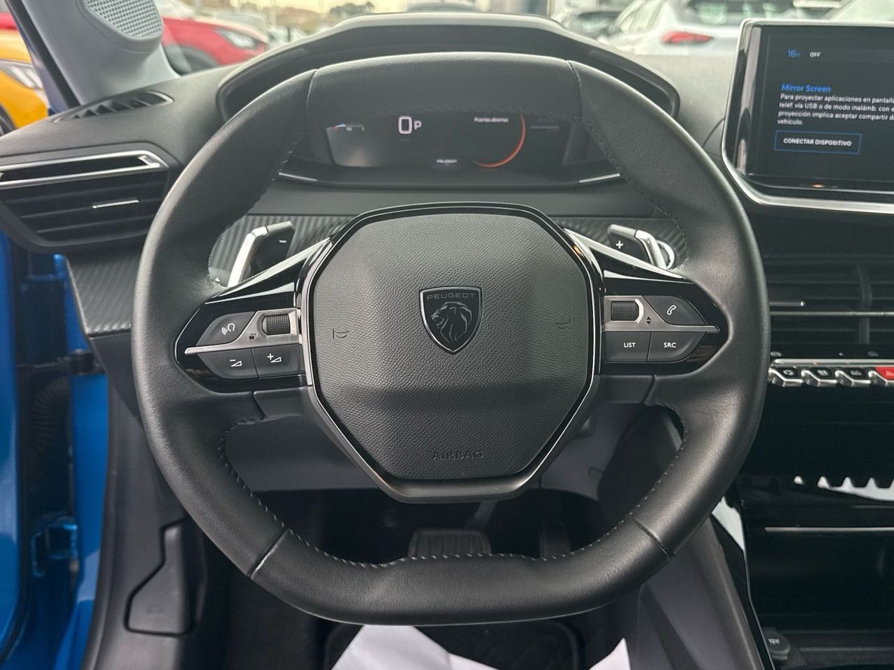 Peugeot 208 Allure Hybrid eDCS6 75 kW (100 CV) - foto 9