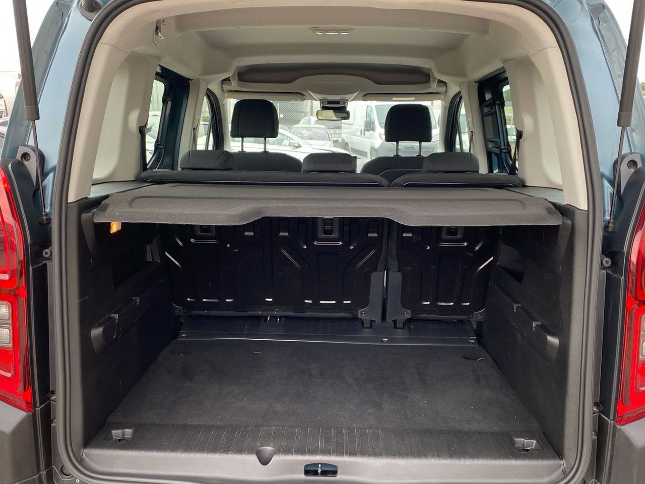 Citroën Berlingo BlueHDi 100 S&S Plus Talla M 75 kW (102 CV) - foto 6