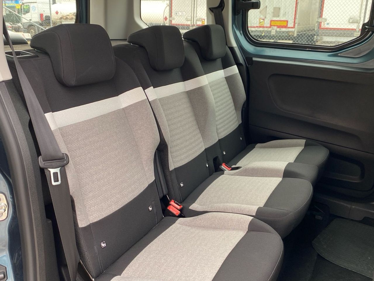 Citroën Berlingo BlueHDi 100 S&S Plus Talla M 75 kW (102 CV) - foto 28