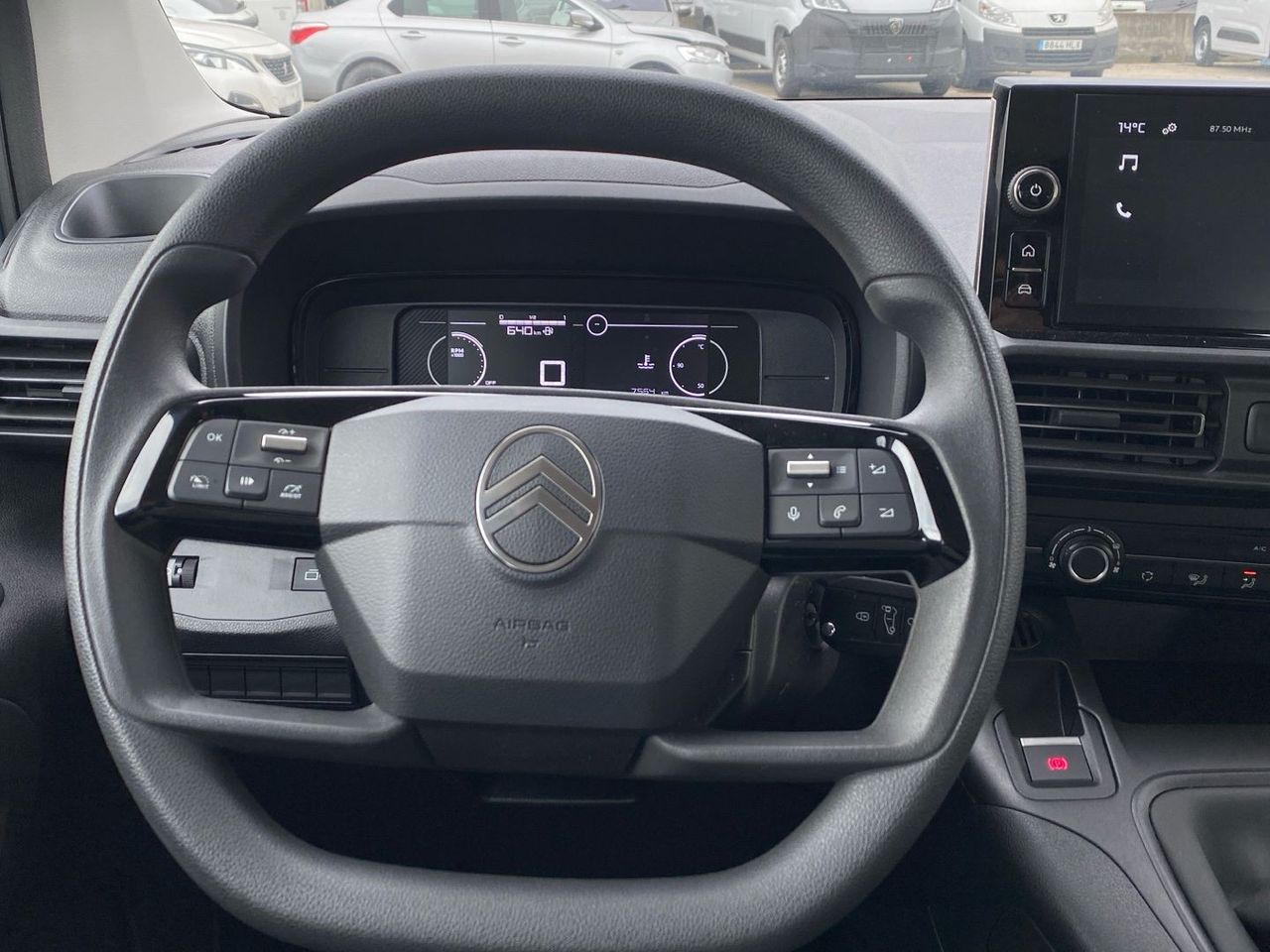 Citroën Berlingo BlueHDi 100 S&S Plus Talla M 75 kW (102 CV) - foto 9