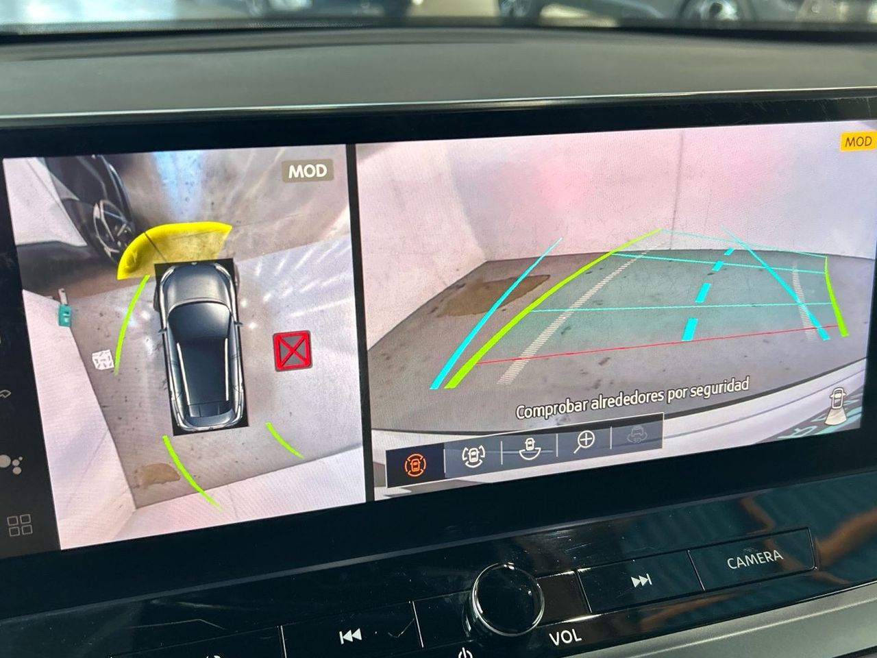 Nissan Qashqai DIG-T 140 N-Connecta 103 kW (140 CV) - foto 52