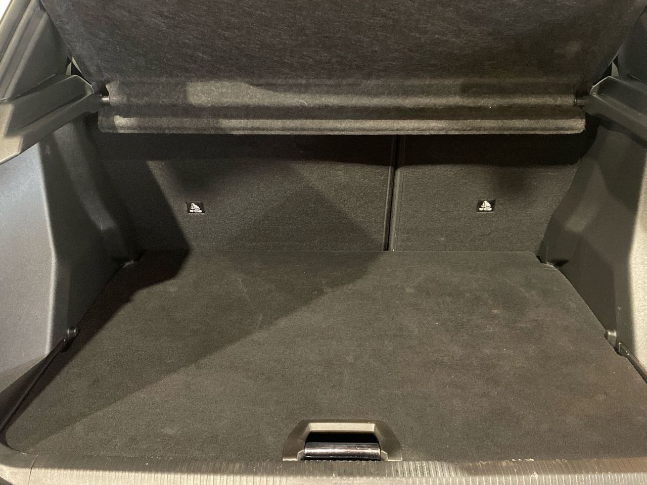 Peugeot 2008 PureTech 100 S&S Allure 75 kW (100 CV) - foto 6