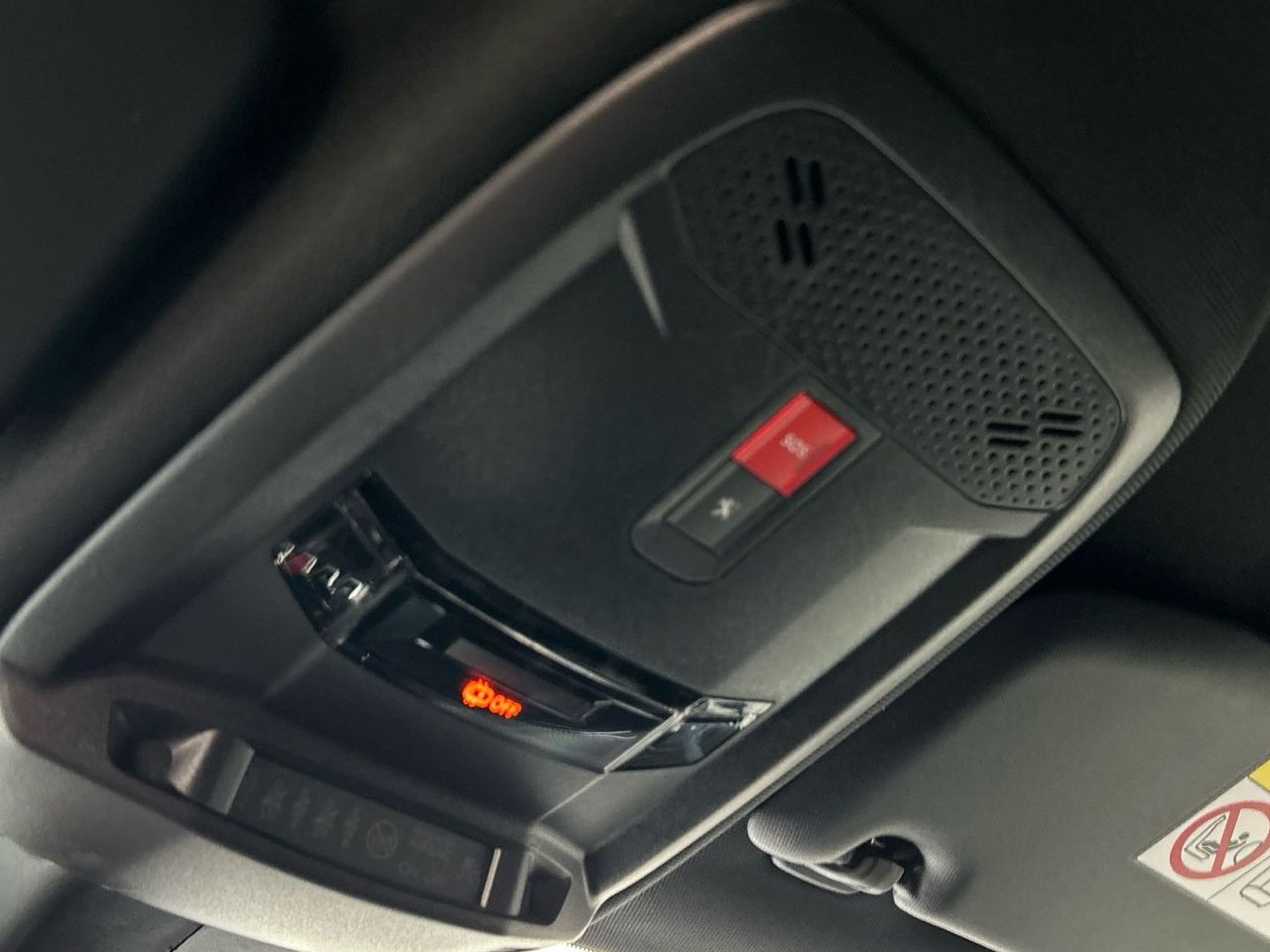 Peugeot 208 Eléctrico GT 100 kW (136 CV) - foto 18