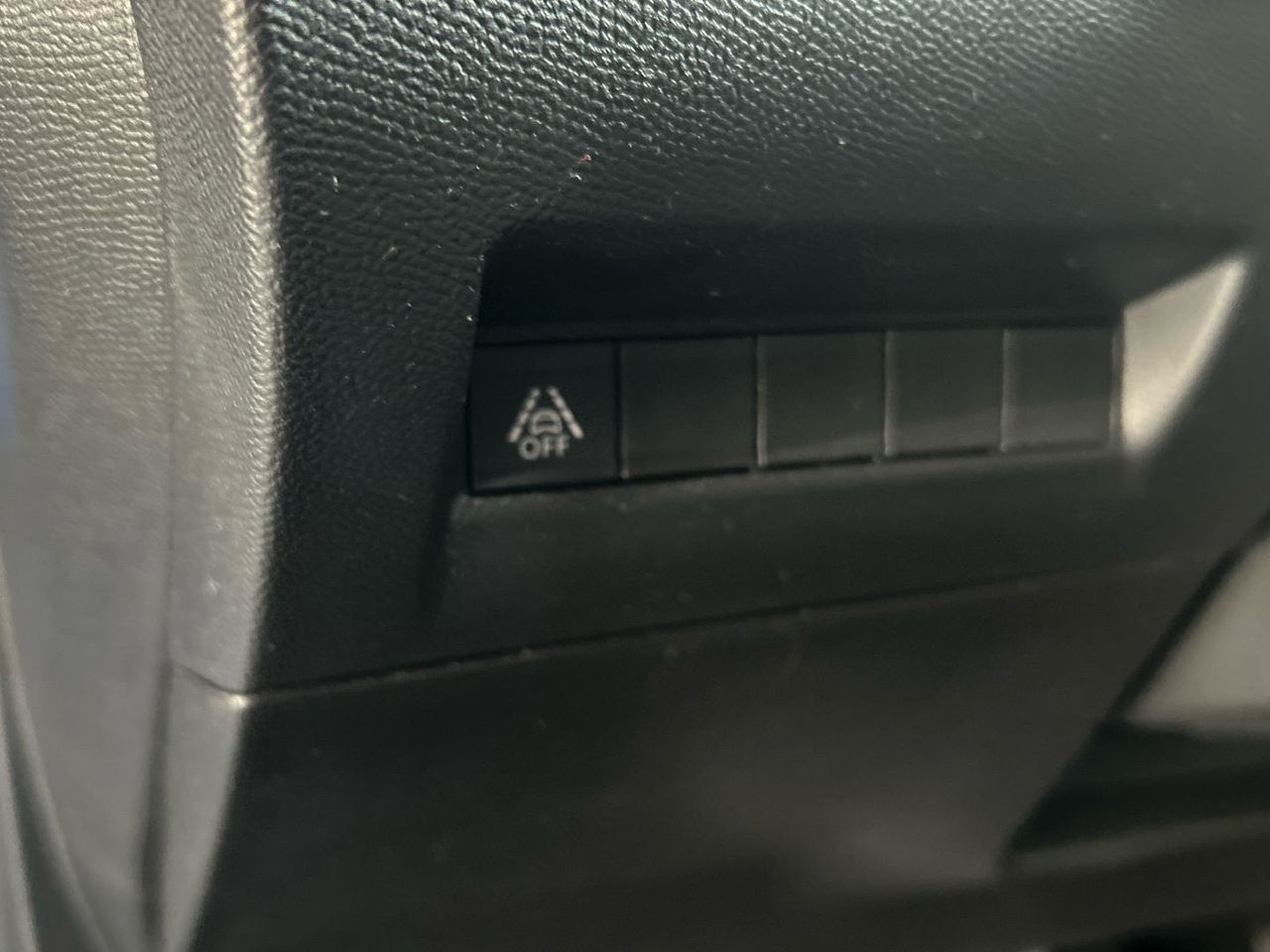 Peugeot 208 Eléctrico GT 100 kW (136 CV) - foto 36