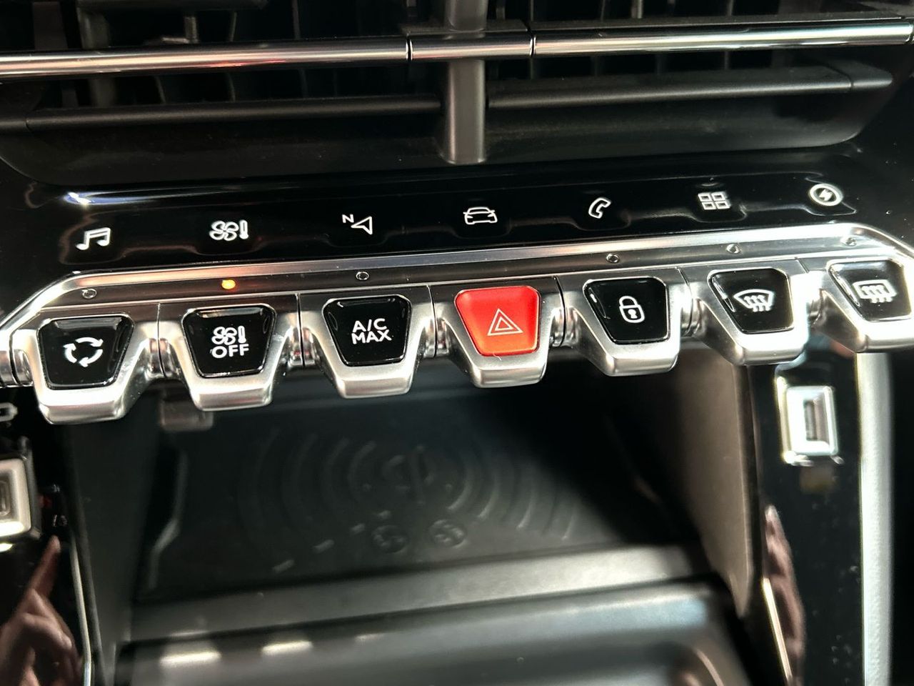 Peugeot 208 Eléctrico GT 100 kW (136 CV) - foto 46