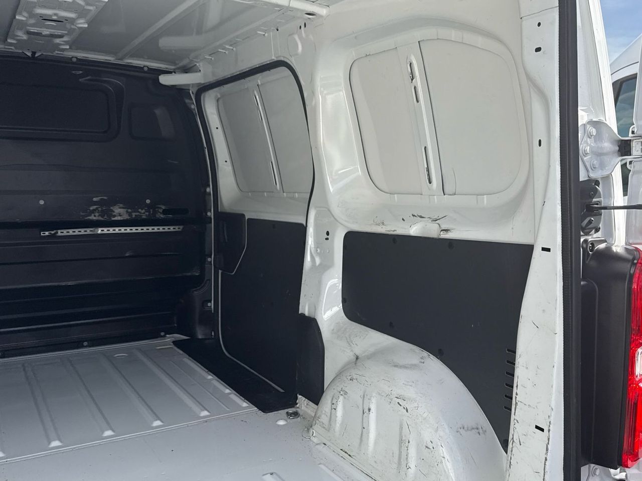 Citroën Jumpy Furgon BlueHDI 120 Talla M Club 90 kW (122 CV) - foto 24