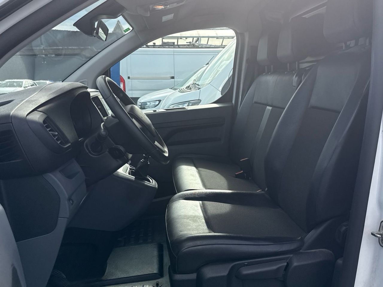 Citroën Jumpy Furgon BlueHDI 120 Talla M Club 90 kW (122 CV) - foto 11