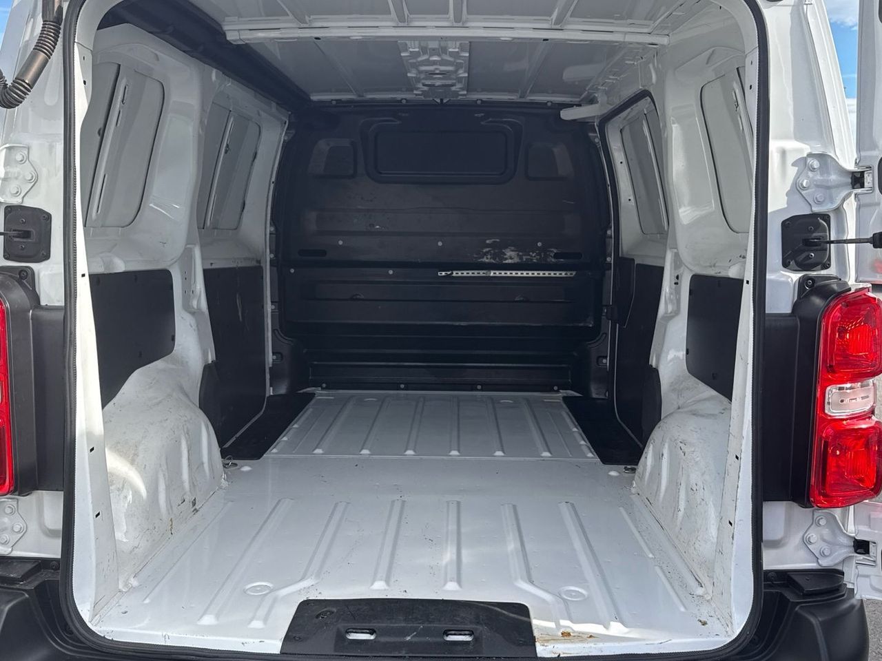 Citroën Jumpy Furgon BlueHDI 120 Talla M Club 90 kW (122 CV) - foto 6