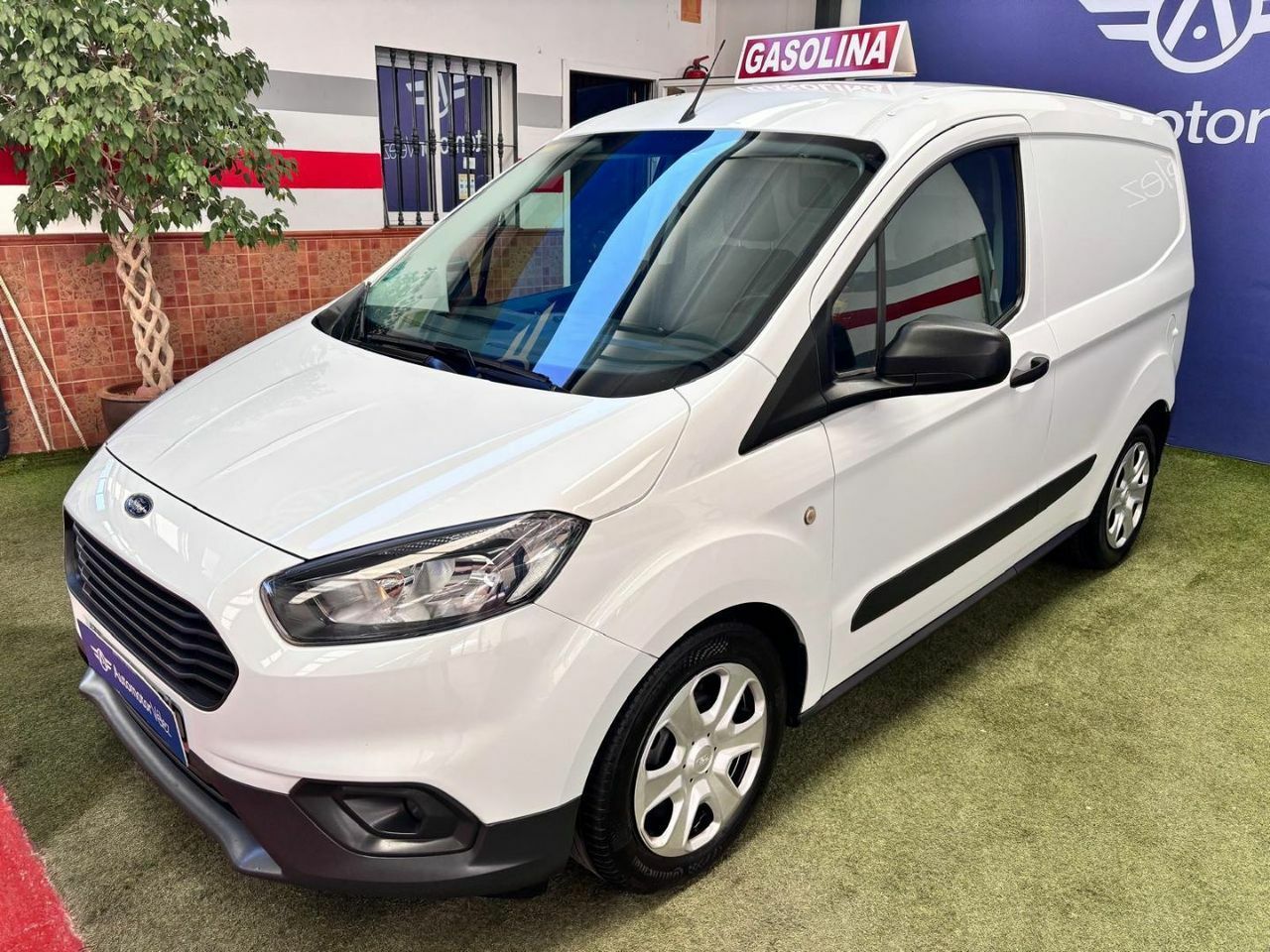 ford transit courier 2019 / foto grande (3)