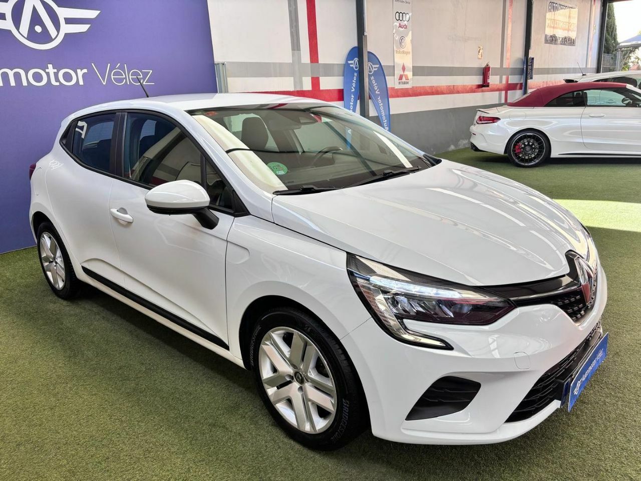 renault clio 2021 /