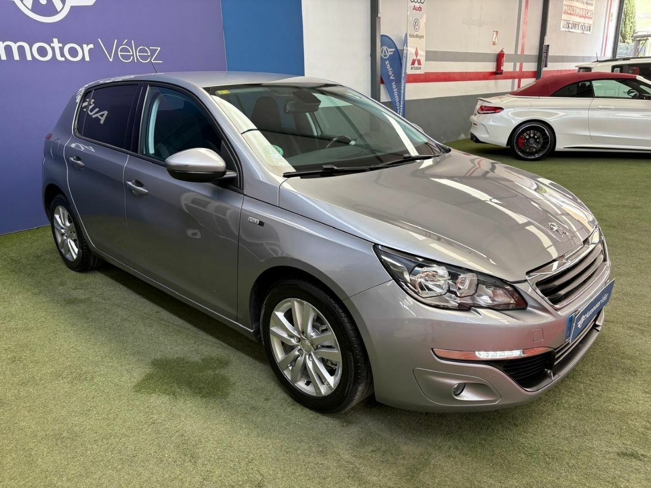 peugeot 308 2016 /