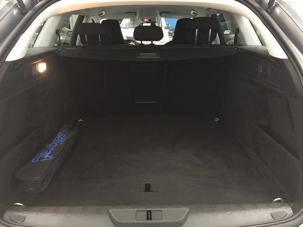 peugeot 308 sw 2016 / foto grande (3)