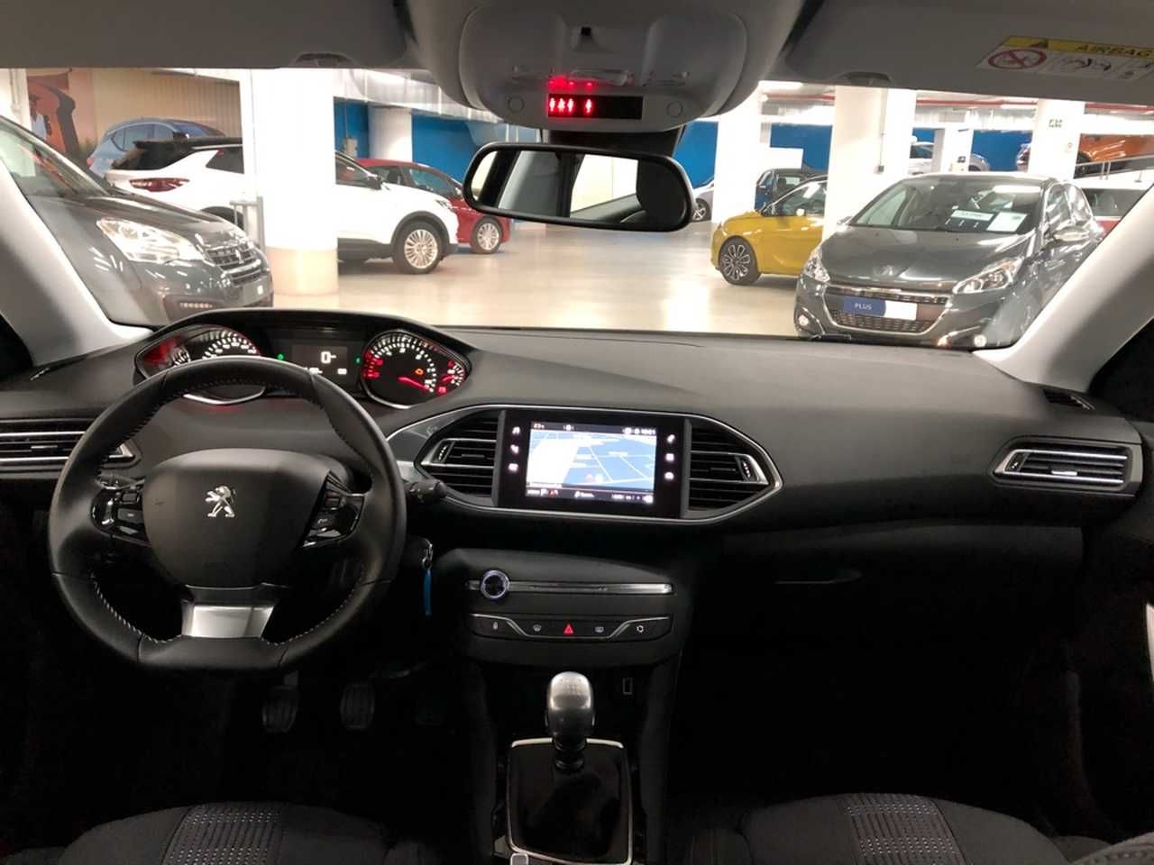 peugeot 308 2017 / foto grande (3)