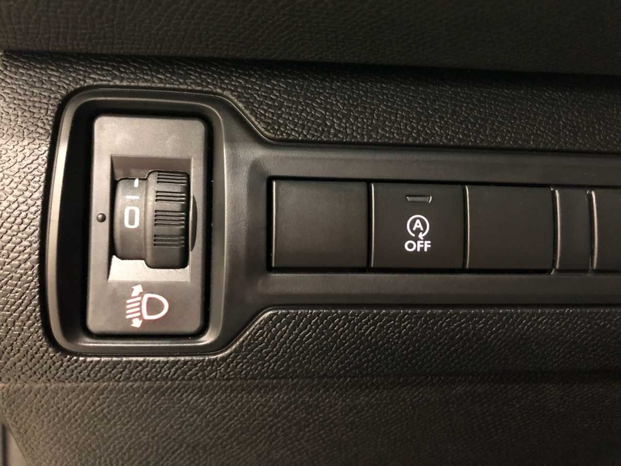 peugeot 308 2017 / foto grande (3)