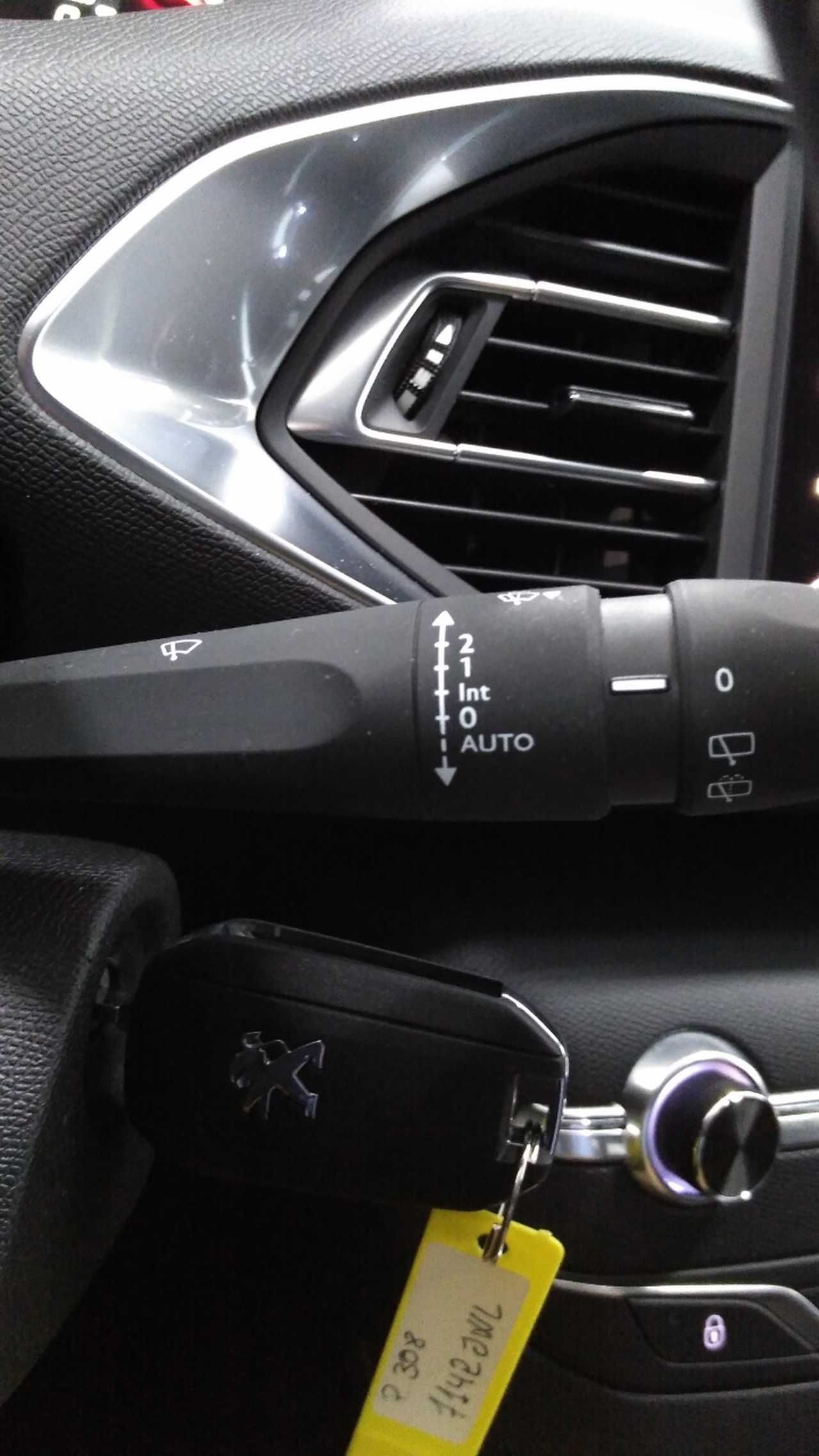 peugeot 308 2017 / foto grande (2)