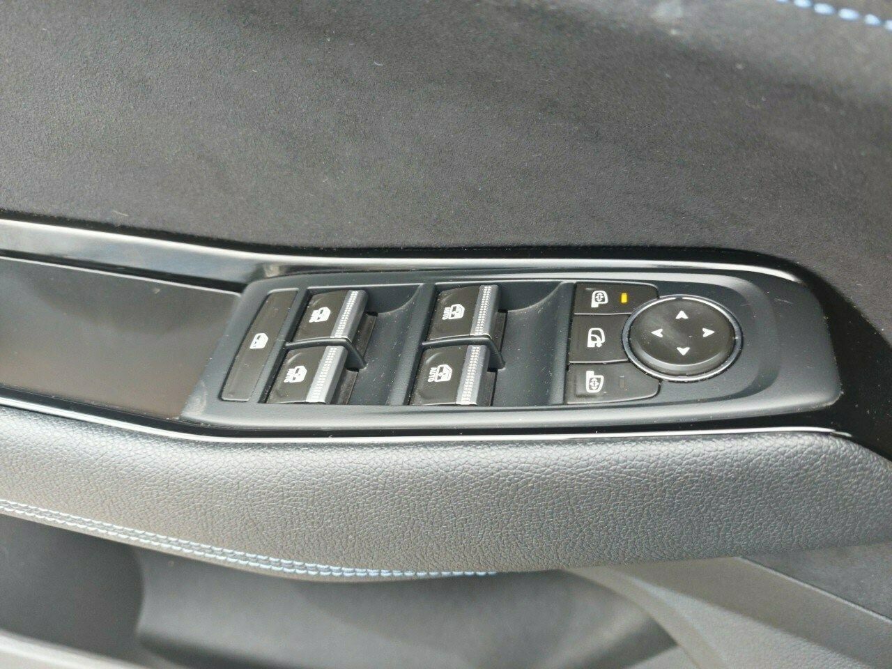 Renault Austral 1.3 Tce Mild Hybrid Techno Esprit Alpine C - foto 23