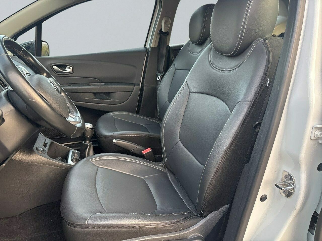 Renault Captur renault 1.5dci energy eco2 zen 66kw - foto 12