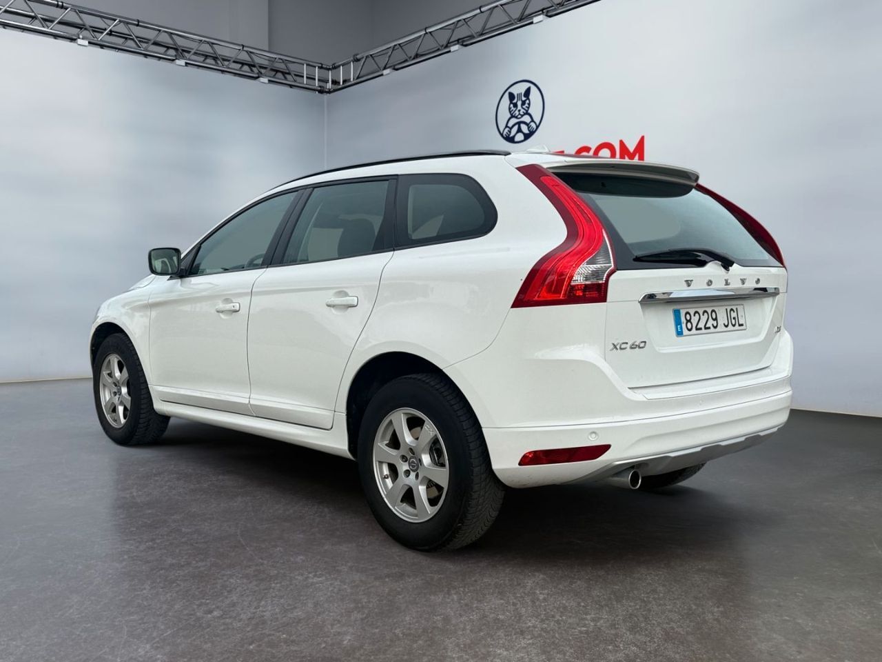 Volvo XC60 2.0 D3 Kinetic  - Foto 4
