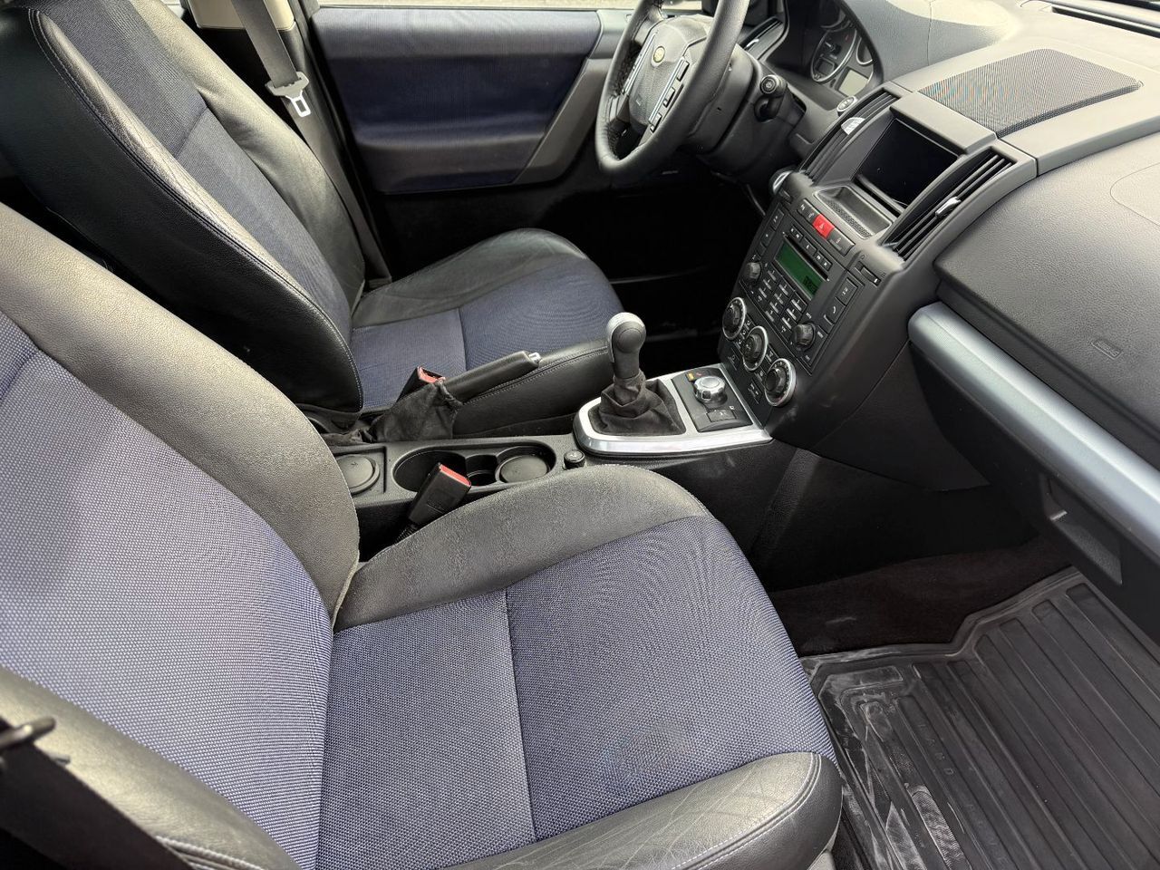 Land-Rover Freelander 2.2 Td4 HSE  - Foto 5