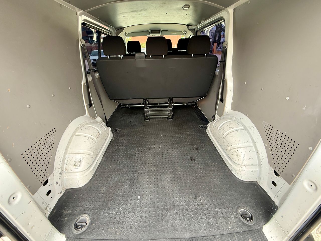Volkswagen Transporter TRANSPORTER T6 Kombi 6 6 plazas - Foto 10