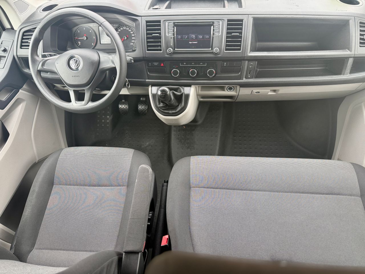 Volkswagen Transporter TRANSPORTER T6 Kombi 6 6 plazas - Foto 6