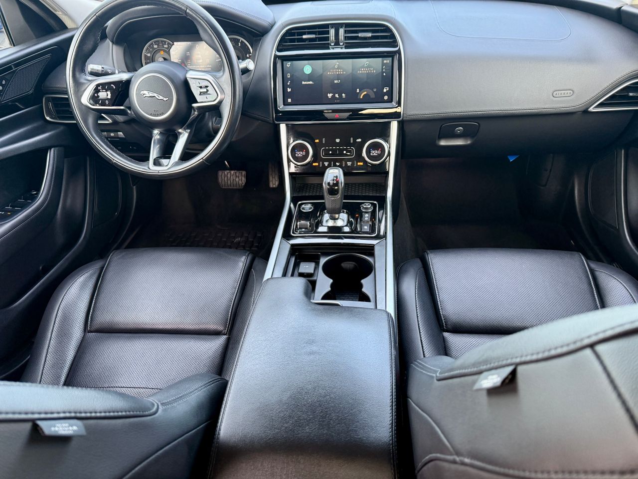 Jaguar XE MHEV RWD SE aut - Foto 5