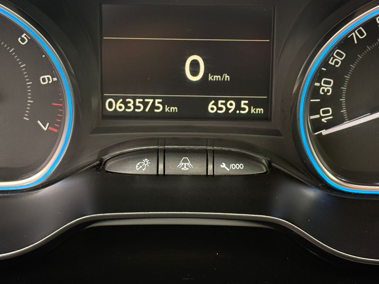 Peugeot 2008 Allure 1.2 PureTech 110 S&S - Foto 24